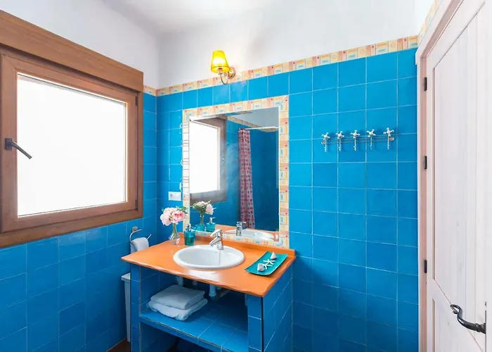 La Ballena Azul Conil * קדיז